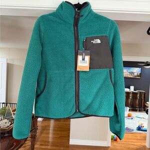 The North Face Evergreen Bay Break Fleece